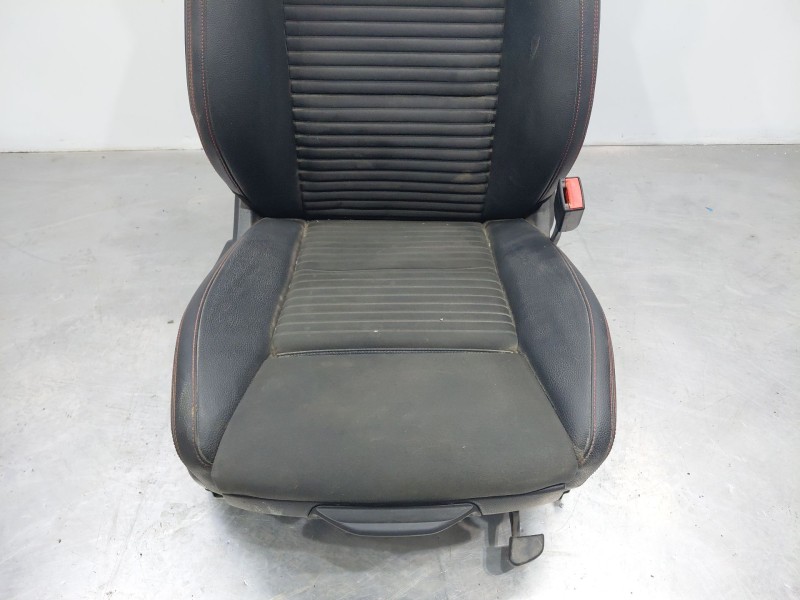 Recambio de asiento delantero derecho para mercedes-benz clase a (w176) design referencia OEM IAM A0999101600 A0009108004 