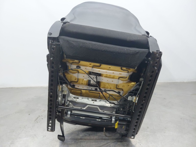 Recambio de asiento delantero derecho para mercedes-benz clase a (w176) design referencia OEM IAM A0999101600 A0009108004 
