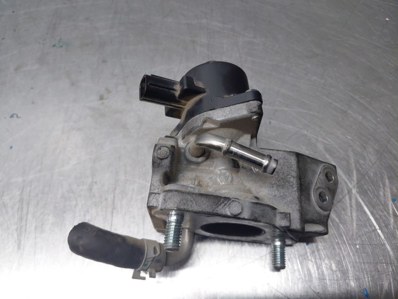 Recambio de valvula egr para toyota rav4 hybrid 4x2 advance referencia OEM IAM 2562024050 2568025060 
