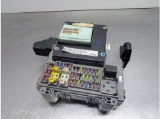 Recambio de caja reles / fusibles para jeep cherokee (kj) sport referencia OEM IAM 56010295AF 56010055AL 