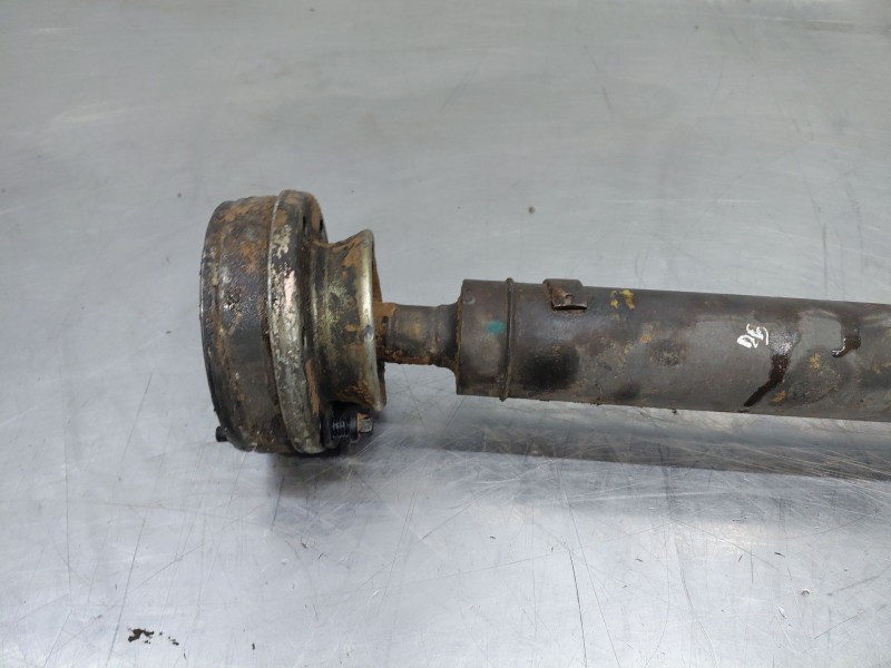 Recambio de transmision central delantera para jeep cherokee (kj) sport referencia OEM IAM 52111591AA  