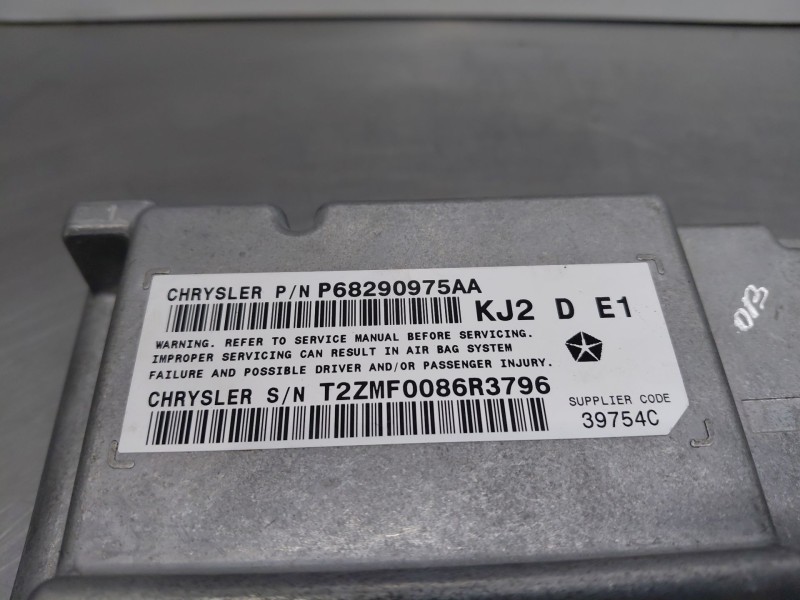 Recambio de centralita airbag para jeep cherokee (kj) sport referencia OEM IAM 56010501AE 68290975AA 