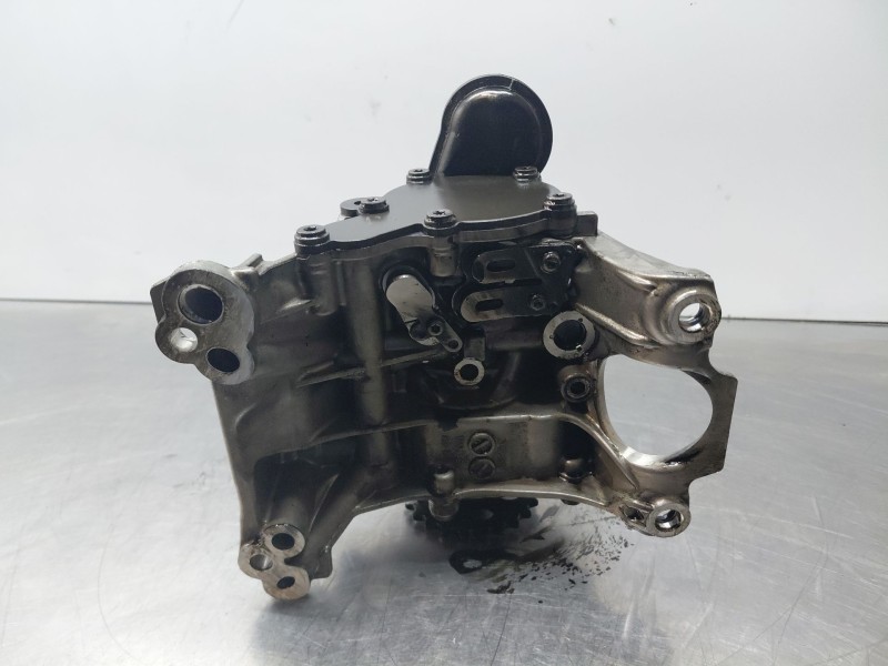 Recambio de bomba aceite para bmw serie x3 (g01) xdrive20d referencia OEM IAM 11418579944  