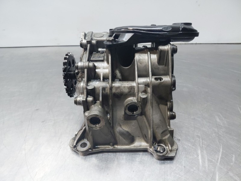 Recambio de bomba aceite para bmw serie x3 (g01) xdrive20d referencia OEM IAM 11418579944  
