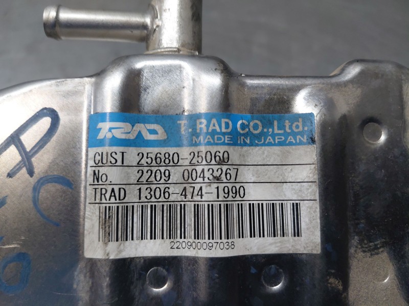 Recambio de enfriador egr para toyota rav4 hybrid 4x2 advance referencia OEM IAM 2568025060  