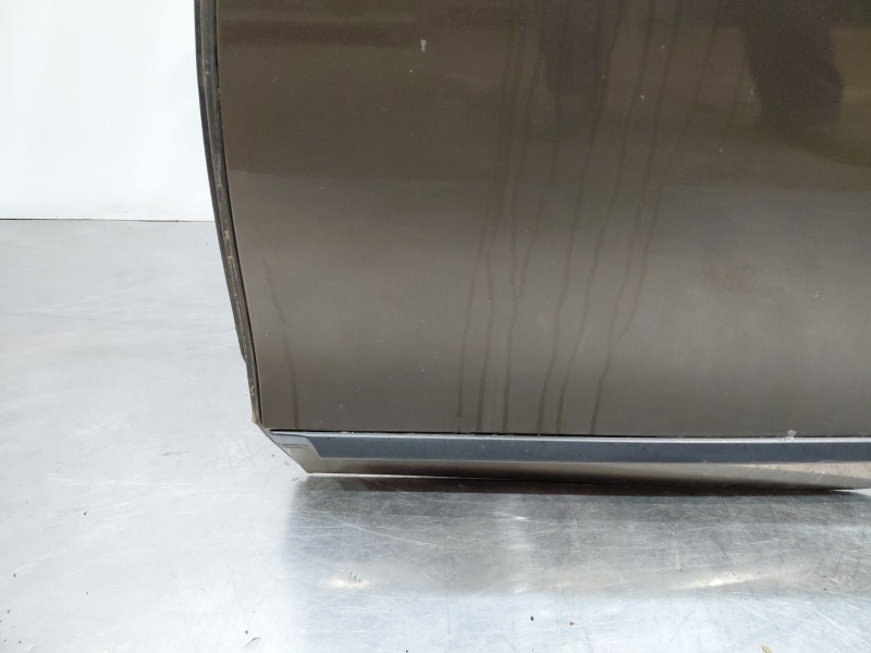 Recambio de puerta trasera izquierda para volvo v90 kombi momentum referencia OEM IAM 32351543  