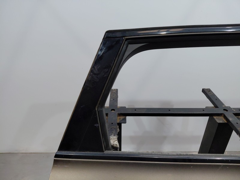 Recambio de puerta trasera derecha para volvo v90 kombi momentum referencia OEM IAM   