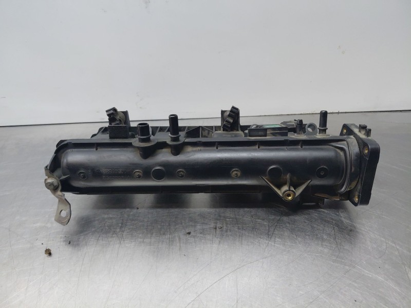 Recambio de colector admision para renault megane iii berlina 5 p gt line referencia OEM IAM 140030983R  