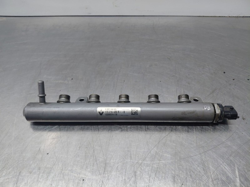 Recambio de rampa inyectora para nissan qashqai (j11) tekna referencia OEM IAM 1752000Q3M 175216420R 