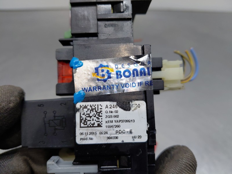 Recambio de caja reles / fusibles para mercedes-benz clase a (w176) design referencia OEM IAM A2469067100  