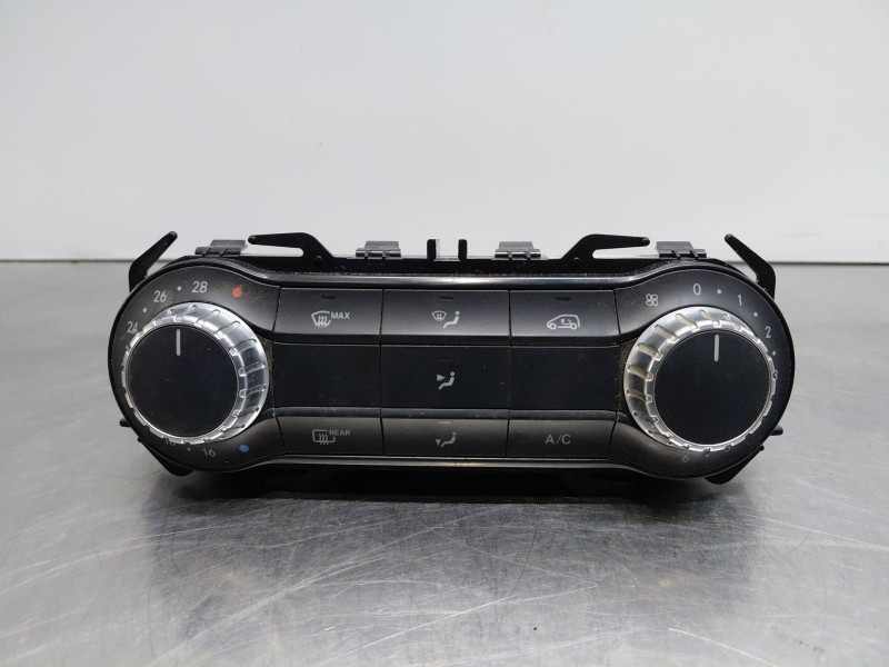 Recambio de mando climatizador para mercedes-benz clase a (w176) design referencia OEM IAM A2469003616 A2469008215 