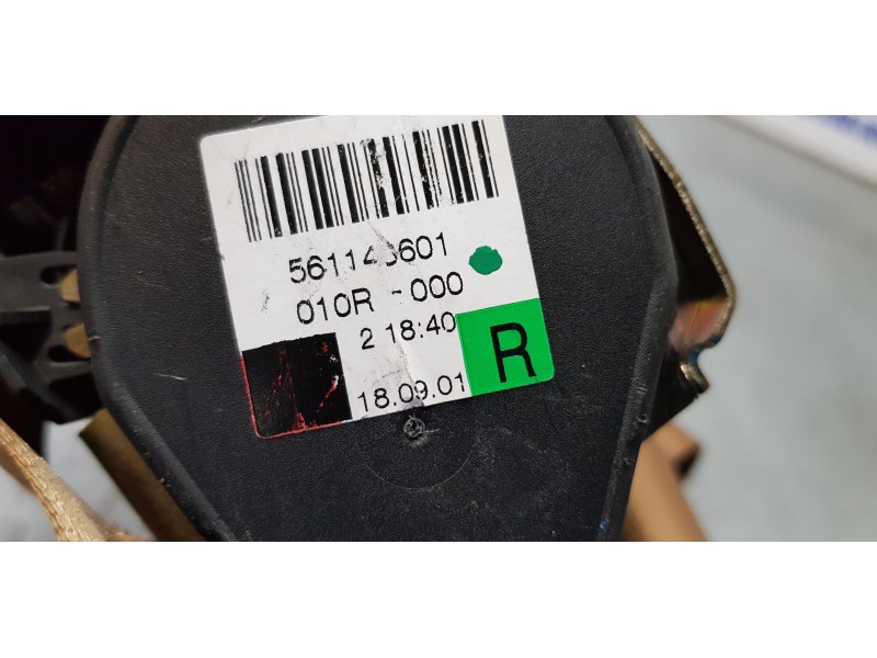 Recambio de cinturon seguridad delantero derecho para bmw serie 7 (e65/e66) 745i referencia OEM IAM 7037888  