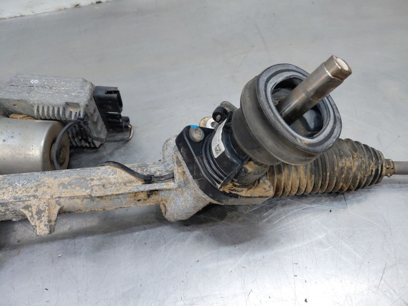 Recambio de cremallera direccion para mercedes-benz clase a (w176) design referencia OEM IAM A2464604901  