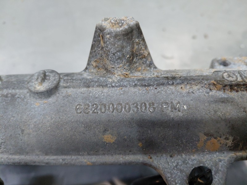 Recambio de cremallera direccion para mercedes-benz clase a (w176) design referencia OEM IAM A2464604901  