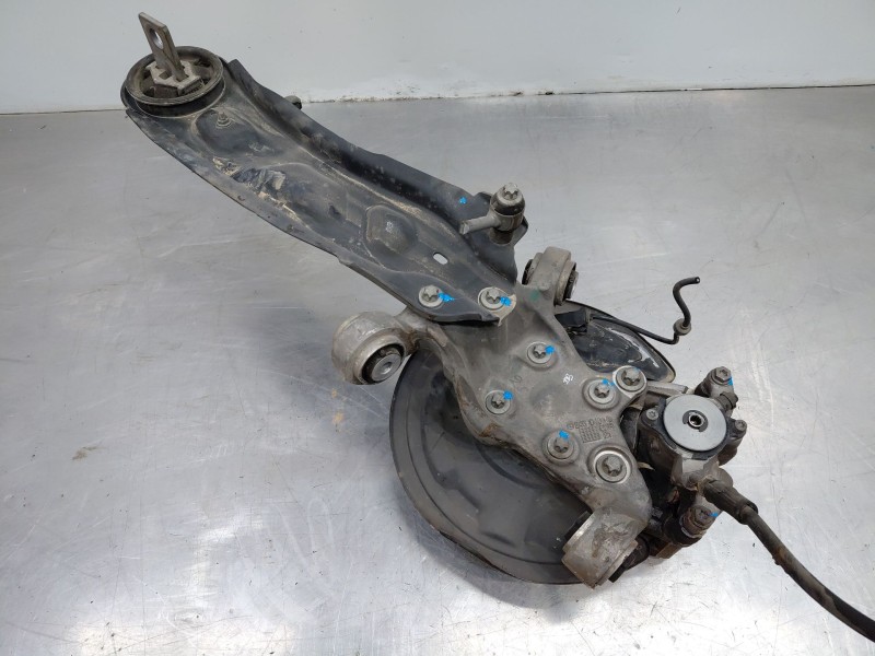 Recambio de mangueta trasera derecha para mercedes-benz clase a (w176) design referencia OEM IAM A2463503641 A2463500506 