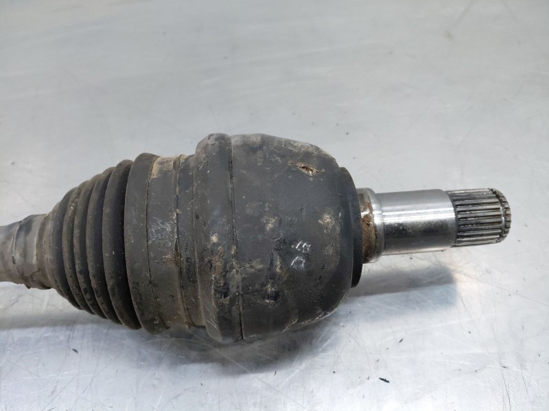 Recambio de transmision delantera izquierda para mercedes-benz clase a (w176) design referencia OEM IAM A2463309400  