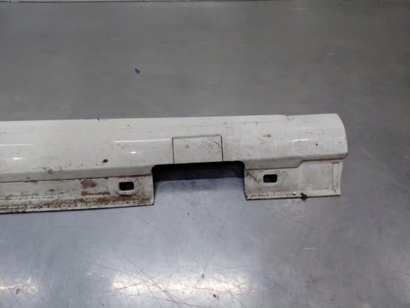 Recambio de faldon lateral para mercedes-benz clase a (w176) design referencia OEM IAM A1766900740  