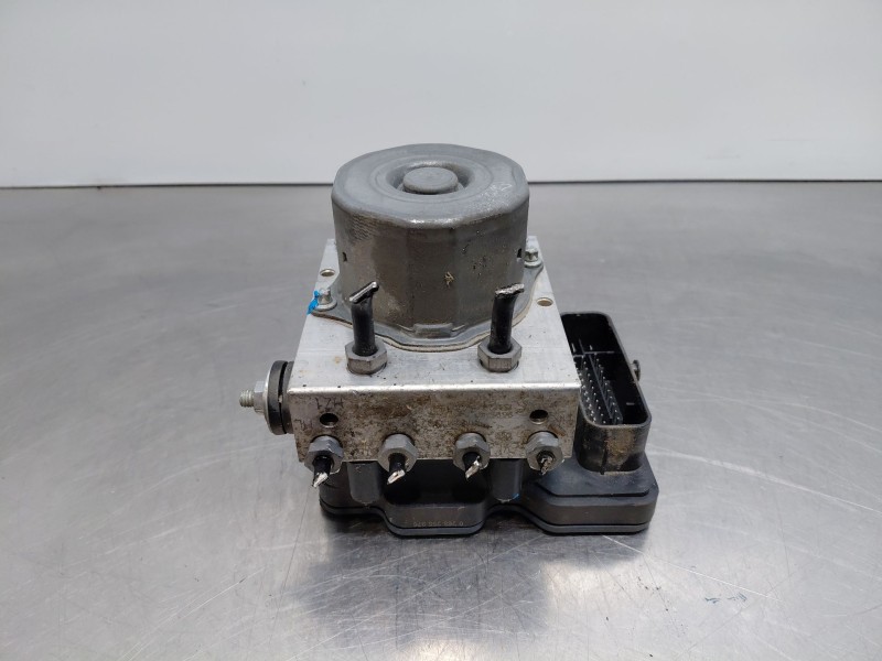 Recambio de abs para mercedes-benz clase a (w176) design referencia OEM IAM A0004313800 A0004313700 