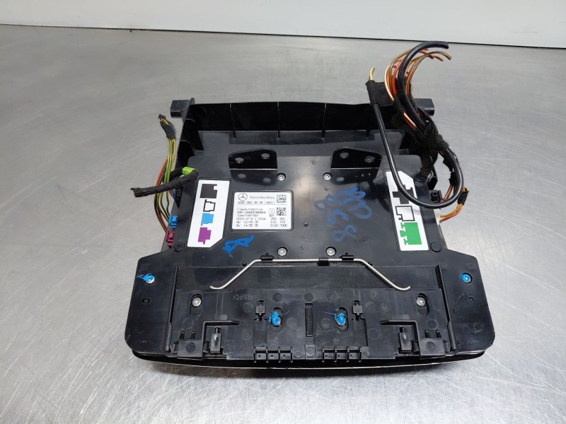 Recambio de luz interior para mercedes-benz clase a (w176) design referencia OEM IAM A0009006703 A0009003808 