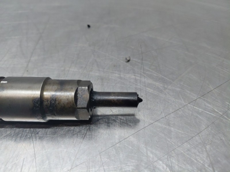 Recambio de inyector para nissan qashqai (j11) tekna referencia OEM IAM 1660000Q2D 0445110546 