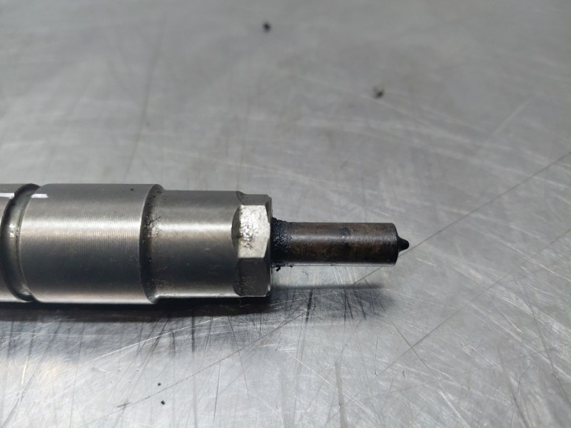 Recambio de inyector para nissan qashqai (j11) tekna referencia OEM IAM 1660000Q2D 0445110546 