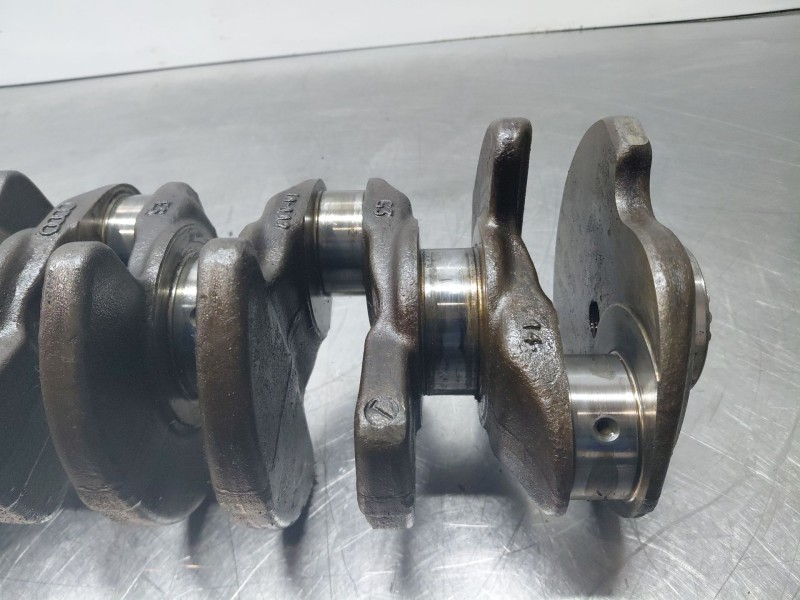 Recambio de cigueñal para audi a5 coupe (8t) essence referencia OEM IAM 06H105021F  