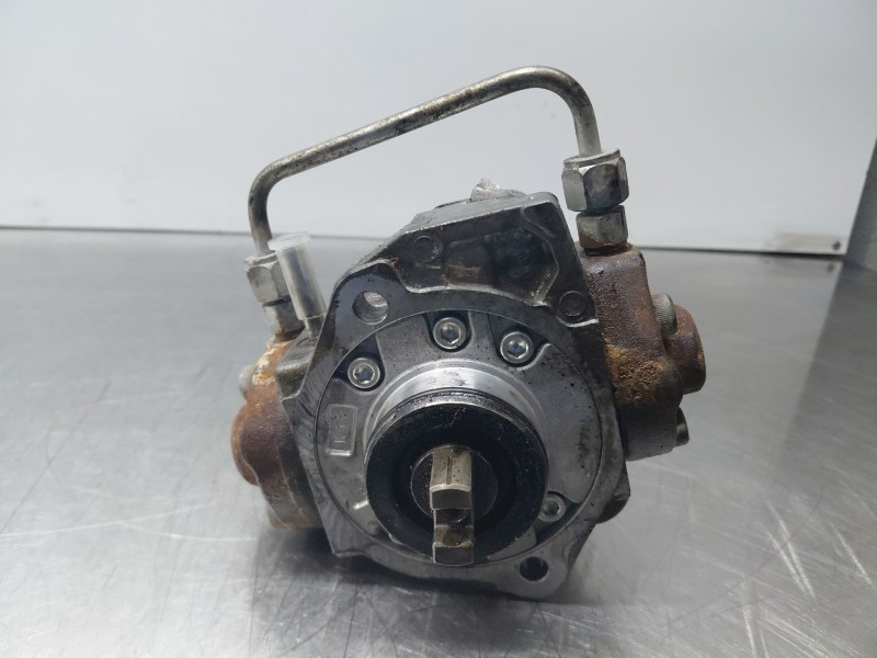 Recambio de bomba inyeccion para toyota rav 4 (a3) 4wd referencia OEM IAM 221000R010  