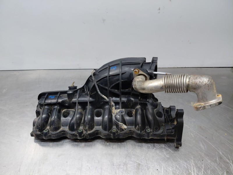 Recambio de colector admision para hyundai tucson klass referencia OEM IAM 283102F650  