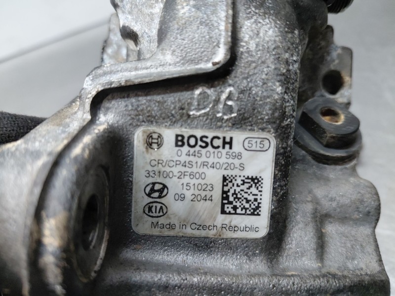 Recambio de bomba inyeccion para hyundai tucson klass referencia OEM IAM 331002F600 0445010598 