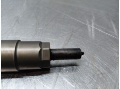 Recambio de inyector para hyundai tucson klass referencia OEM IAM 0445110582 338002F600  2