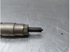 Recambio de inyector para hyundai tucson klass referencia OEM IAM 0445110582 338002F600  2