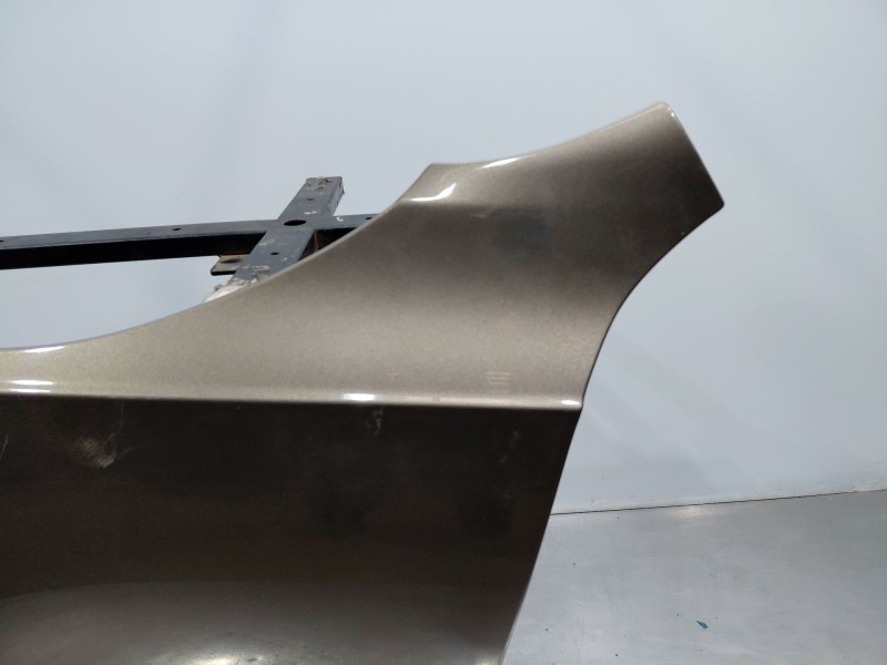 Recambio de aleta delantera izquierda para volvo v90 kombi momentum referencia OEM IAM   