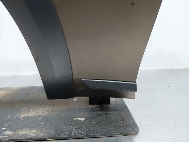 Recambio de aleta delantera izquierda para volvo v90 kombi momentum referencia OEM IAM   