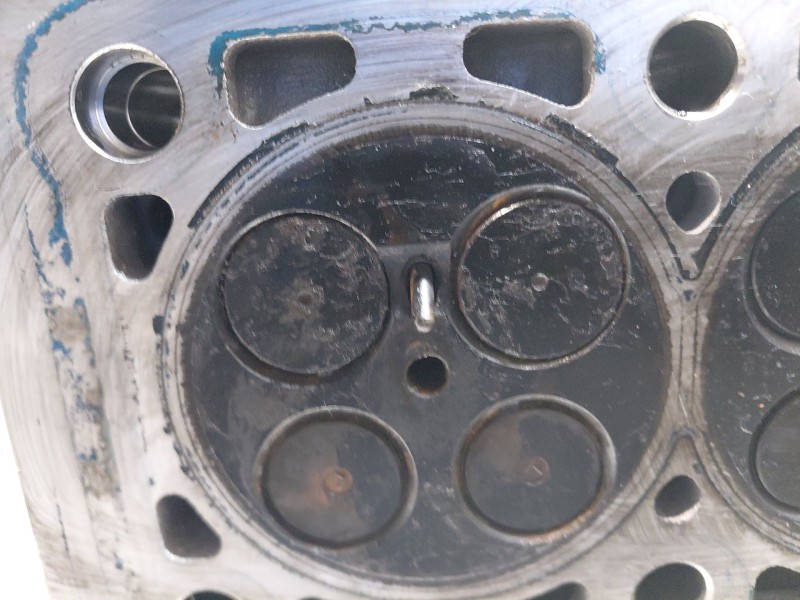 Recambio de culata para hyundai tucson klass referencia OEM IAM 553F52FU00 554F52FU00 