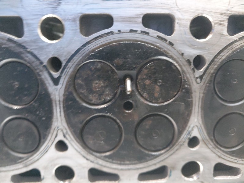 Recambio de culata para hyundai tucson klass referencia OEM IAM 553F52FU00 554F52FU00 