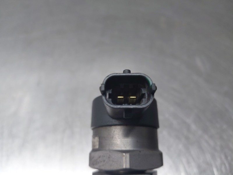 Recambio de rampa inyectora para renault scenic iv grand zen referencia OEM IAM 175217814R 0281007457 