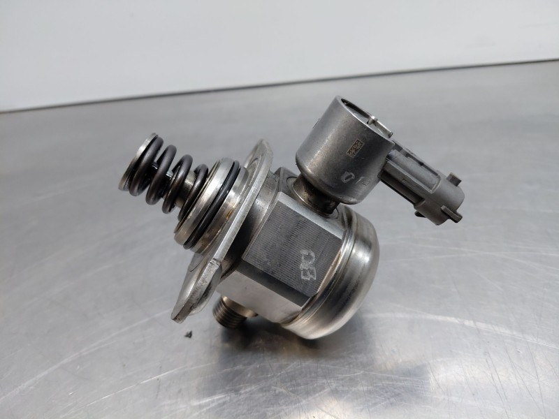 Recambio de bomba inyeccion para ford focus lim. ecoboost referencia OEM IAM cm5g9d376ga  