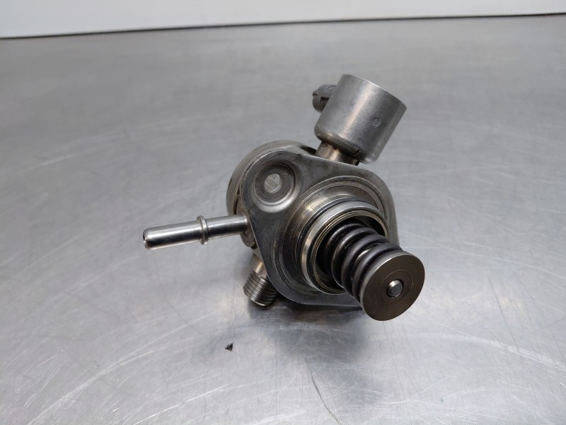 Recambio de bomba inyeccion para ford focus lim. ecoboost referencia OEM IAM cm5g9d376ga  