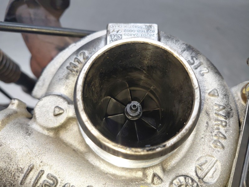 Recambio de turbocompresor para hyundai tucson tl referencia OEM IAM 282012A820  