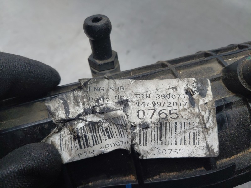 Recambio de colector admision para hyundai tucson tl referencia OEM IAM 283102A570  