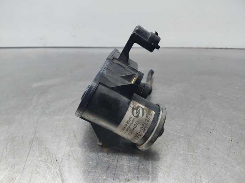 Recambio de colector admision para hyundai tucson tl referencia OEM IAM 283202a600  