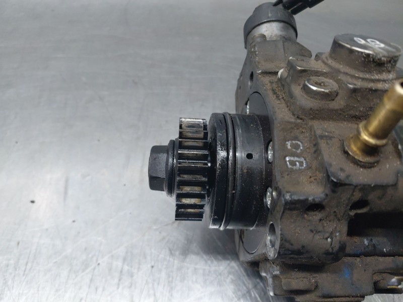 Recambio de bomba inyeccion para nissan qashqai (j11) tekna referencia OEM IAM 1670000Q1T 167002972R H8201045496