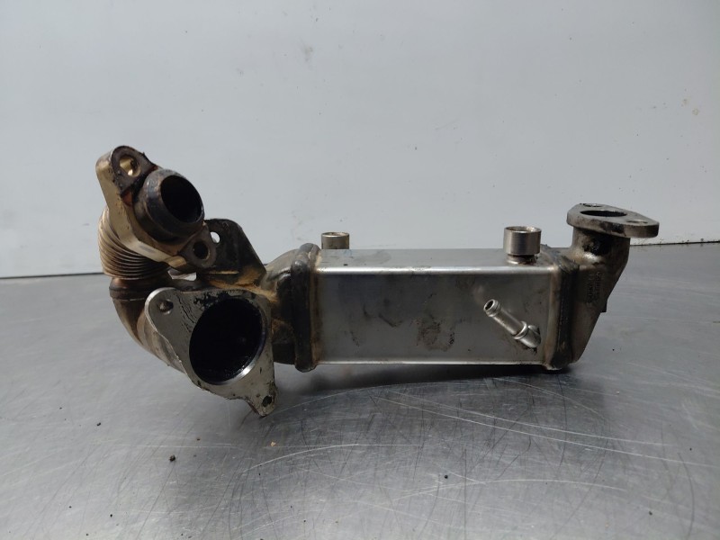 Recambio de enfriador egr para bmw serie 3 berlina (e90) 320d referencia OEM IAM 11717810166 7810166 781016605
