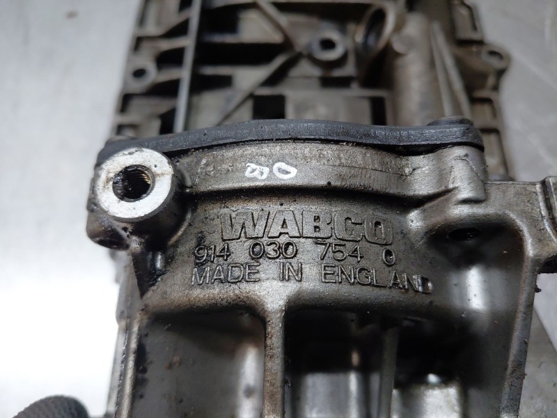 Recambio de bomba aceite para bmw serie 3 berlina (e90) 320d referencia OEM IAM 11417810451 9140307540 