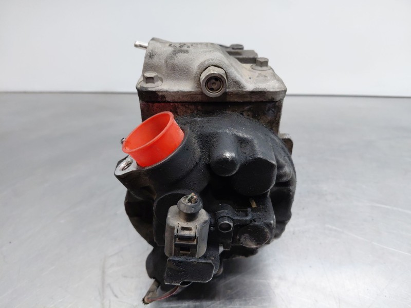 Recambio de compresor aire acondicionado para seat ibiza iii (6l1) 1.4 tdi referencia OEM IAM 6Q0820803P 6Q0820803j 