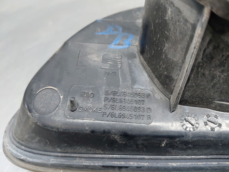 Recambio de piloto trasero izquierdo interior para seat ibiza iii (6l1) 1.4 tdi referencia OEM IAM 6L6945107  