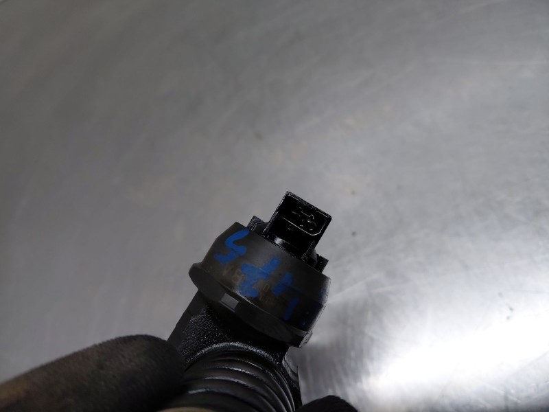 Recambio de inyector para seat ibiza iii (6l1) 1.4 tdi referencia OEM IAM 38130073BN 038130073BN 