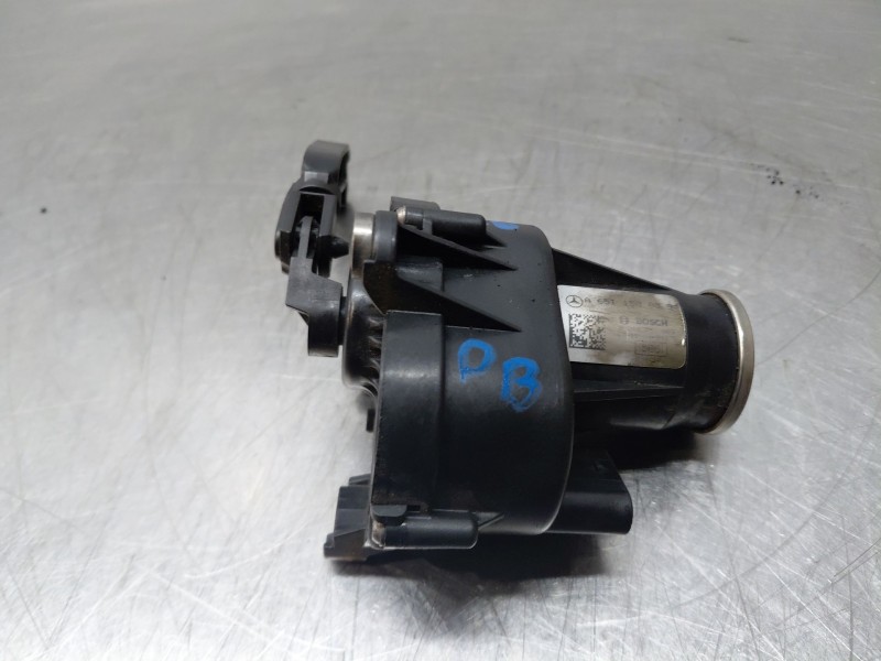 Recambio de colector admision para mercedes-benz clase a (w176) design referencia OEM IAM A6511500094  