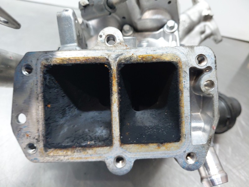 Recambio de valvula egr para mercedes-benz clase a (w176) design referencia OEM IAM A6511400502 A6511400860 A6511420467