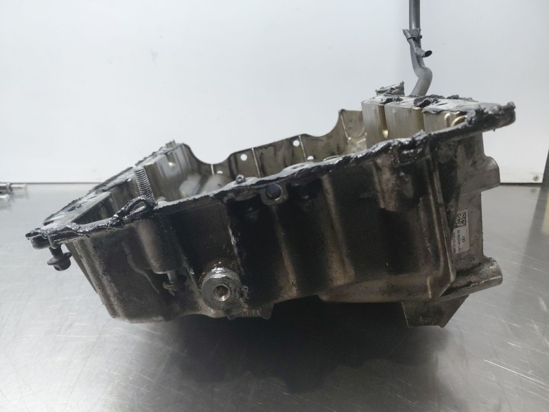 Recambio de carter para mercedes-benz clase a (w176) design referencia OEM IAM A6510107025 A6510143400 